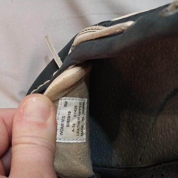 Women's Sperry Size 8 - Picture 6 of 6